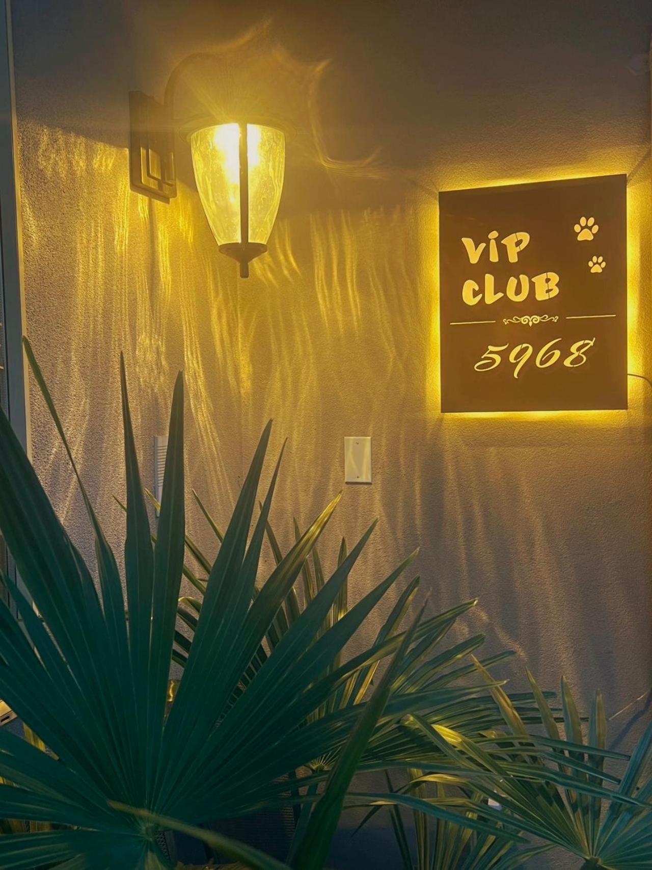 Apartamento V.I.P. Club Surrey Exterior foto